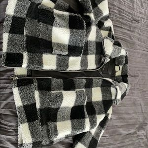 Steve Madden lined coat